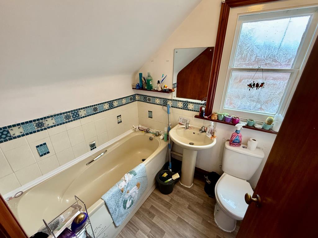 37 Preston Street, Faversham, Kent, ME13 8PE